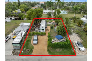 27579 Tarpon Way, Bonita Springs, FL 34134 - MLS#225079843