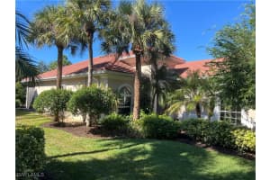 4368 Kensington High St, Naples 4368 Kensington High St, Naples