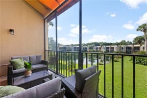 3320 Olympic Dr 126, Naples