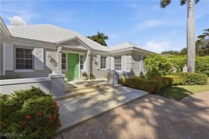2700 Lantern Lane, Naples, FL 34102 - MLS#225079875