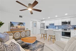 960 7th Street, Naples, FL 34102 - MLS#225079878