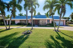 1320 Kingswood Ct, Fort Myers