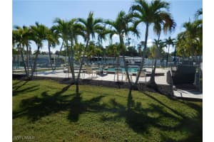 26 Enchanting Boulevard, Naples, FL 34112 - MLS#225079929