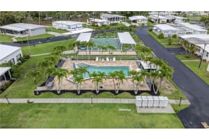 26 Enchanting Boulevard, Naples, FL 34112 - MLS#225079929