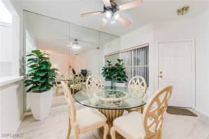 419 Emerald Bay Circle, Naples, FL 34110 - MLS#225079933