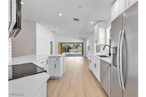 8205 Xenia Lane, Naples, FL 34114 - MLS#225079934