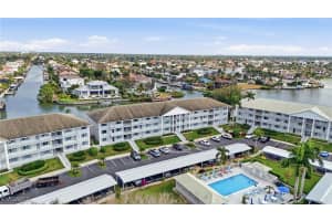 10684 Gulf Shore Drive, Naples, FL 34108 - MLS#225079950