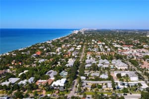 207 8th Avenue, Naples, FL 34102 - MLS#225079960