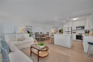 1950 Gulf Shore Boulevard, Naples, FL 34102 - MLS#225079990