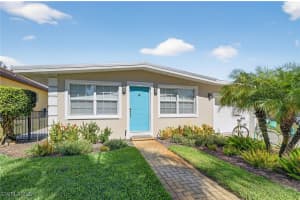 759 92nd Ave N, Naples