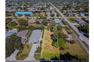 693 91ST Avenue, Naples, FL 34108 - MLS#225080037