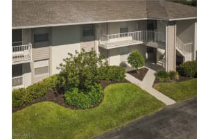 1392 Churchill Cir O-103, Naples