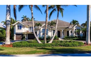 1935 7th Street, Naples, FL 34102 - MLS#225080095
