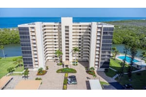 15 Bluebill Ave 806, Naples 15 Bluebill Ave 806, Naples