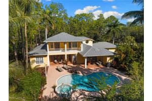 6320 English Oaks Lane, Naples, FL 34119 - MLS#225080123