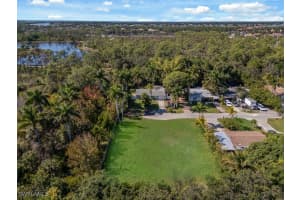 4975 Palmetto Court, Naples, FL 34112 - MLS#225080150