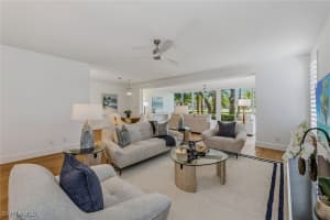 776 Eagle Creek Drive, Naples, FL 34113 - MLS#225080176