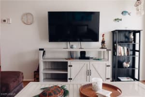 1724 Pine Valley Drive, Fort Myers, FL 33907 - MLS#225080184