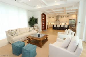 300 2nd Avenue, Naples, FL 34102 - MLS#225080225