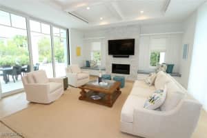 300 2nd Avenue, Naples, FL 34102 - MLS#225080225