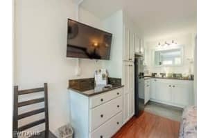 2555 9th Street, Naples, FL 34103 - MLS#225080299