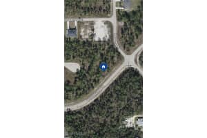 302/304 Woodburn Drive, Lehigh Acres, FL 33972 Sold 01/22/26