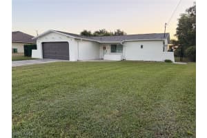 525 11th Court, Cape Coral, FL 33990 - MLS#225080354