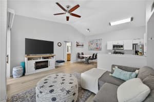 2166 Arbour Walk Circle, Naples, FL 34109 - MLS#225080388