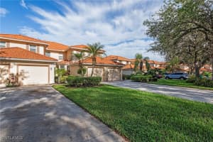 280 Robin Hood Circle, Naples, FL 34104 - MLS#225080394