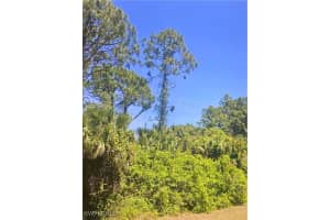 931 Sentinela Boulevard, Lehigh Acres, FL 33974 Sold 12/12/25