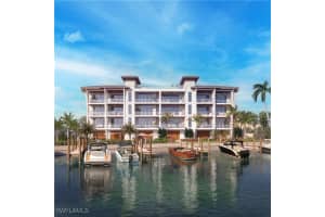 2020 GULF SHORE Boulevard, Naples, FL 34102 - MLS#225080457