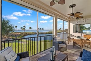 9064 Siesta Bay Dr 201, Naples