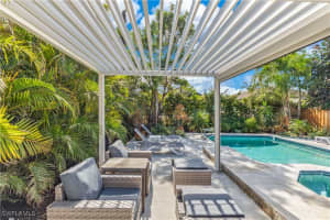 564 109th Avenue, Naples, FL 34108 - MLS#225080483