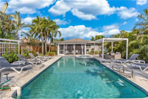 564 109th Avenue, Naples, FL 34108 - MLS#225080483