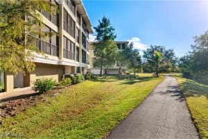 10060 Lake Cove Dr 301, Fort Myers 10060 Lake Cove Dr 301, Fort Myers