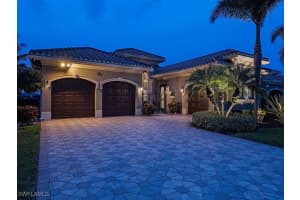 2975 Cinnamon Bay Circle, Naples, FL 34119 - MLS#225080496