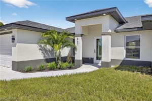 867 Chipley St Street, Lehigh Acres, FL 33974 - MLS#225080500