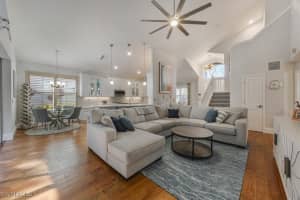 8828 Ventura Way, Naples, FL 34109 - MLS#225080544