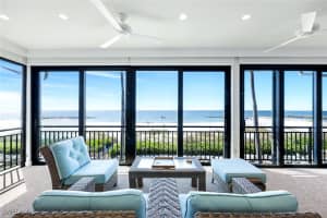 2211 Gulf Shore Blvd N C4, Naples