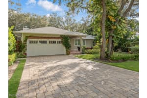 2448 Harbor Road, Naples, FL 34104 - MLS#225080561