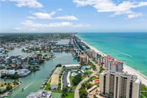 10682 Gulf Shore Drive, Naples, FL 34108 - MLS#225080651