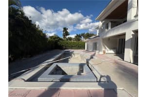 1985 Crayton Road, Naples, FL 34102 - MLS#225080696