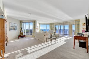 8111 Bay Colony Drive, Naples, FL 34108 - MLS#225080707