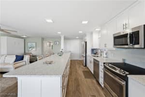 1910 Gulf Shore Boulevard, Naples, FL 34102 - MLS#225080750