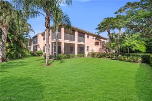 628 Woodshire Ln G12, Naples