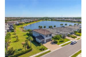 2085 Yellowfin Circle, Naples, FL 34114 - MLS#225080784