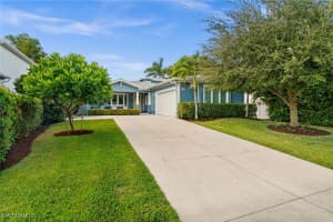 2499 10th Street, Naples, FL 34103 - MLS#225080795
