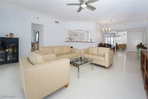 5895 Chanteclair Dr 118, Naples