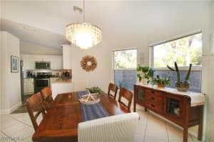 370 Emerald Bay Circle, Naples, FL 34110 - MLS#225080814