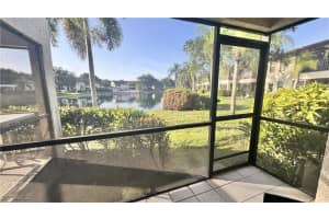 5339 Treetops Dr, Naples